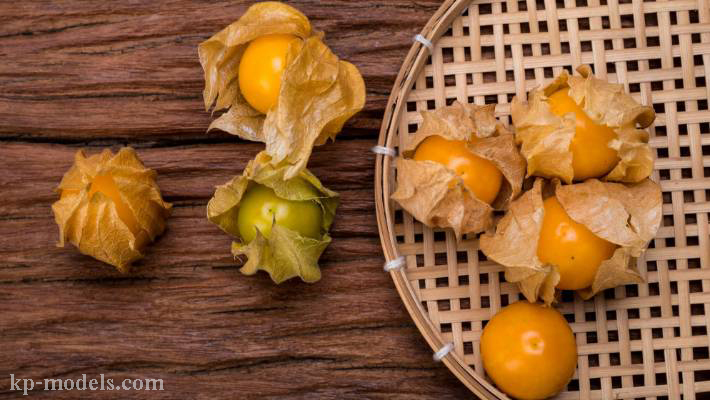 Golden Berry ดีต่อสุขภาพของคุณหรือไม่ เมื่อพูดถึงการกินผลเบอร์รี่ ชื่อที่รู้จักกันดีสองสามชื่ออาจมีอิทธิพลเหนือรายการอาหารของคุณ